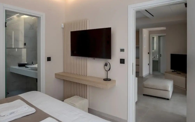 Potame Suite by Estia Garden View