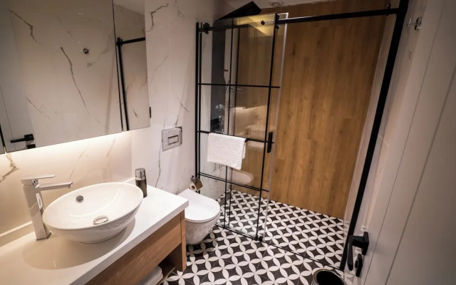 Ayayorgi Homes & Suites