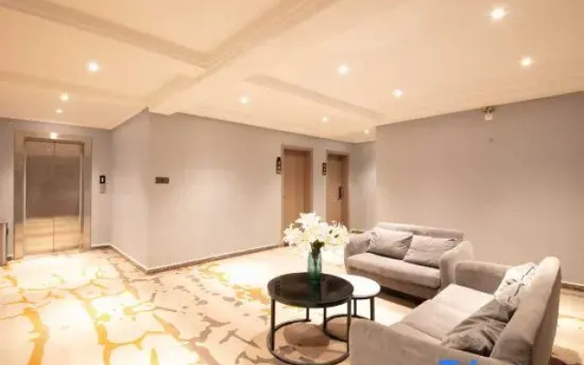 Jin Yue Movie Hotel