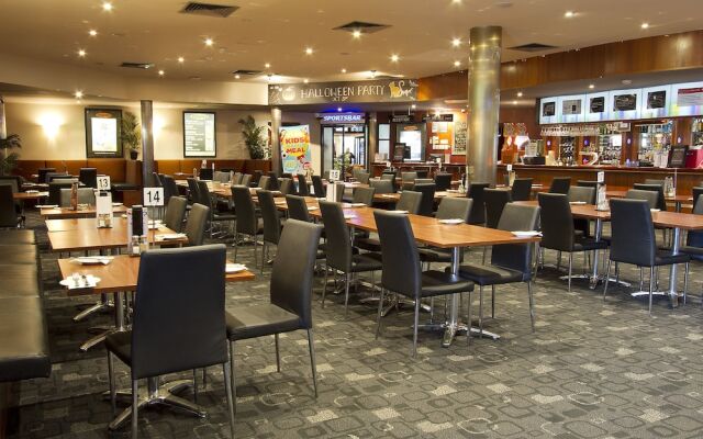 Playford Tavern
