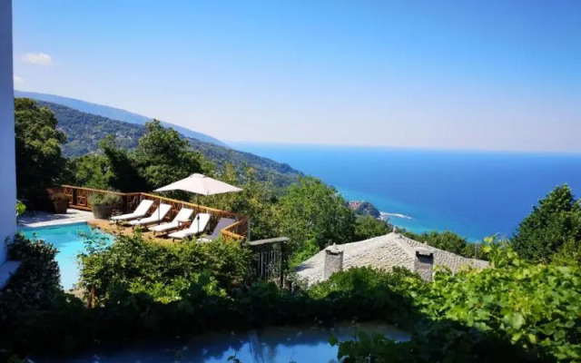 Adama Guesthouse