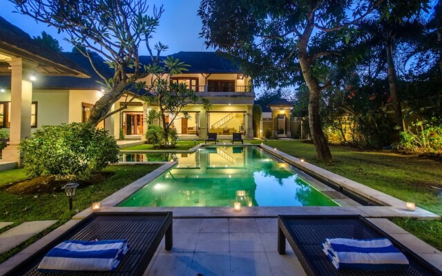 Villa Cemara