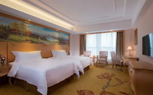 Vienna Hotel Shanghai Chongming New City Lvhai Road