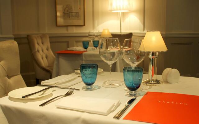11 Cadogan Gardens and The Apartments by Iconic Luxury Hotels