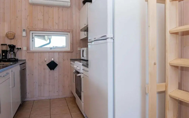 6 Person Holiday Home in Tarm