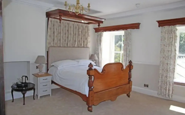 The Eagle House Hotel