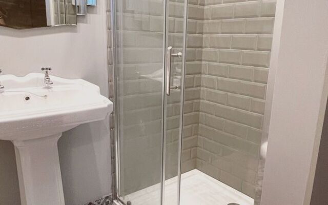 The Crown Inn Dial Post