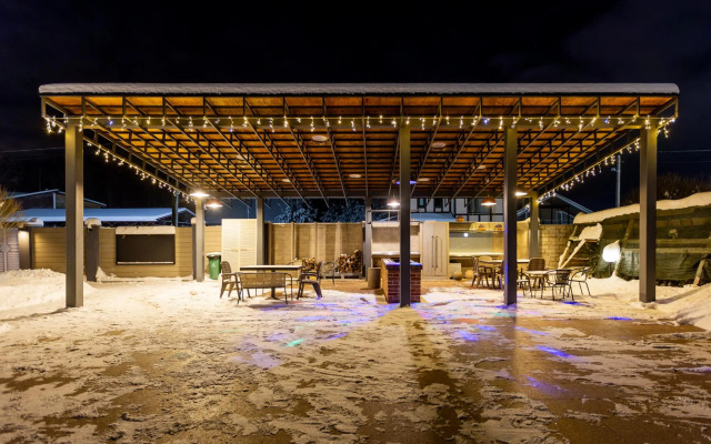 Апартаменты в загородном доме