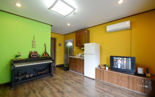 Hoengseong Music Pension