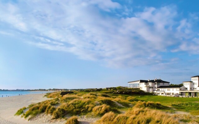 Sola Strand Hotel
