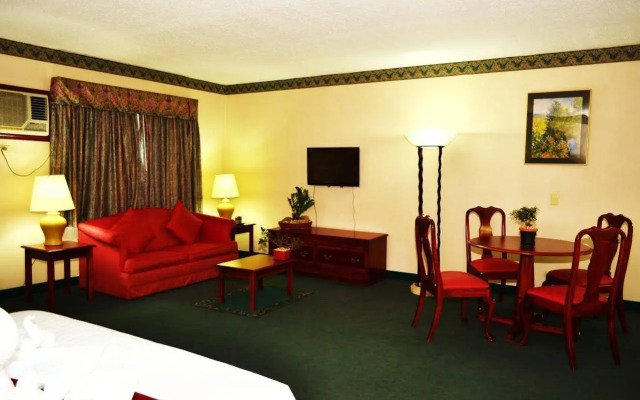 Days Hotel Batangas