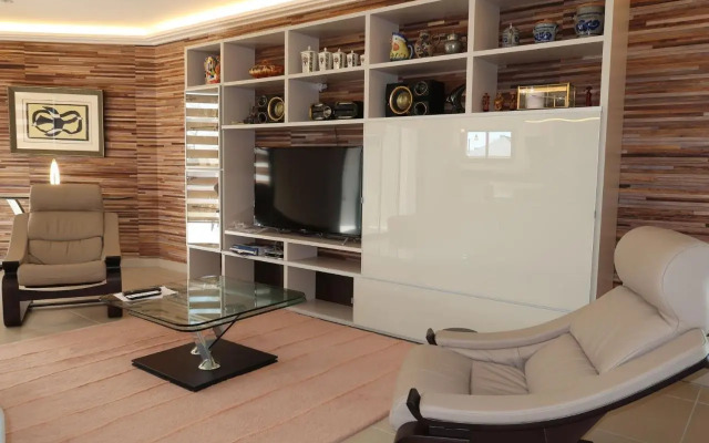 Holiday Home Ty Pleine (Gul101)