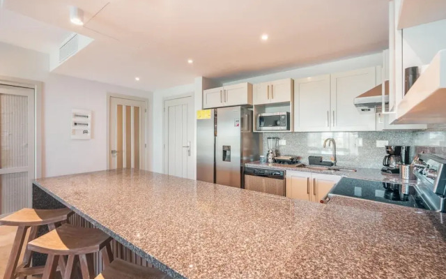 Apartment w Pool-ocean View at Punta Palmera BA5
