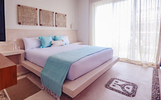 Casa Astral Eco Luxury Holbox Island - Sunset and Ocean View with Rooftop Pool (steps from the beach)