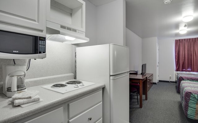 Savannah Suites - Arvada, Colorado