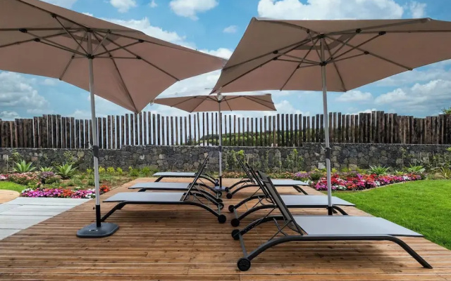 Mónaco Suites & Garden