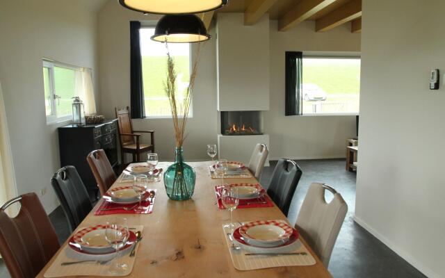 Seaside Villa With Garden