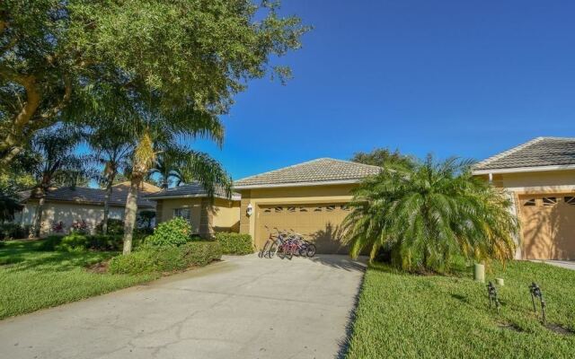 Falcons Glen Blvd Home 7073