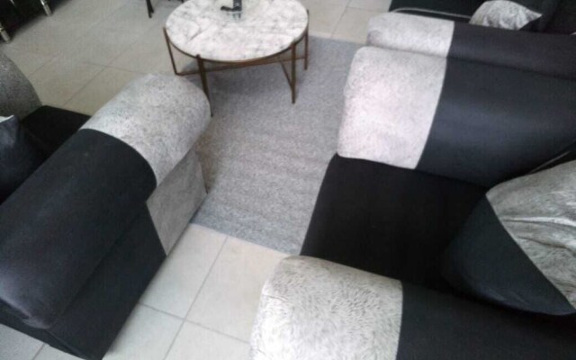 Apartment In Rosebank Johannesburg