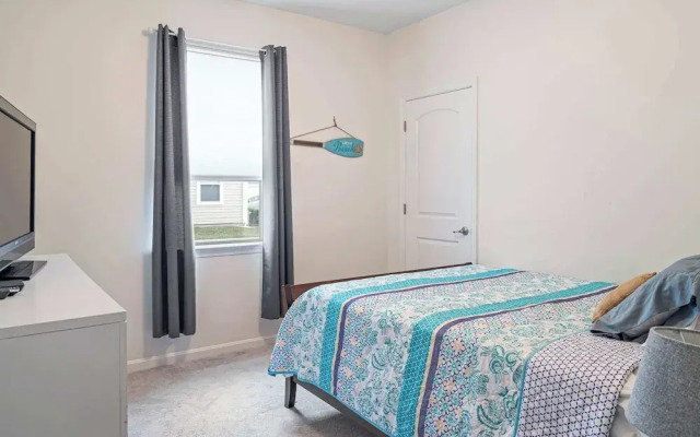 Grande Getaway Walking Distance to the Beach