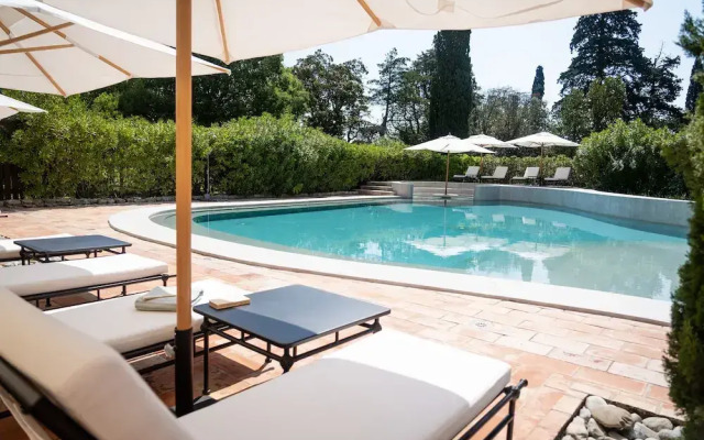 Château les Crostes