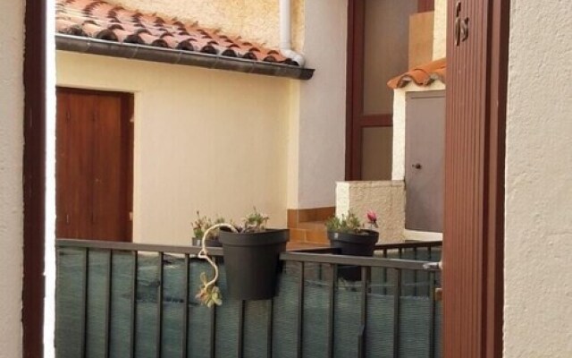 Studio in Amélie-les-bains-palalda, With Wonderful City View, Furnishe