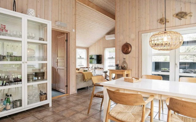 9 Person Holiday Home in Albaek