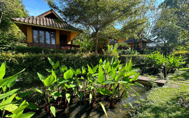 PuraVida Pai Resort