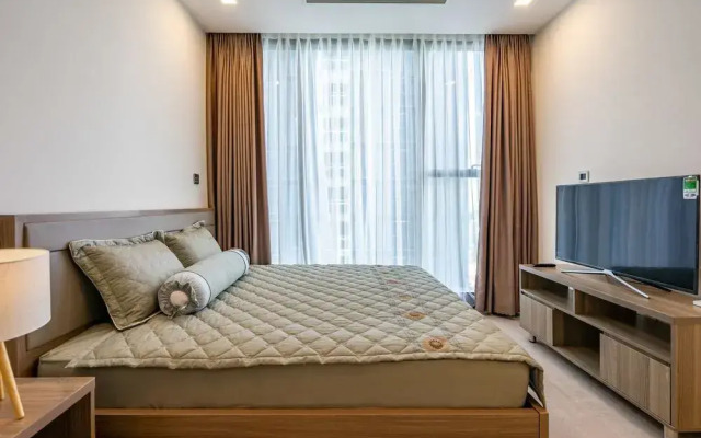 Nomad Homes Vinhomes Golden River