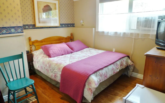 Cavendish Breeze Inn