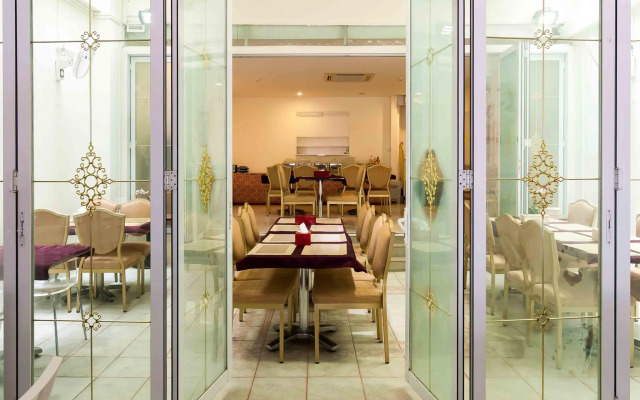 Jayleen Clarke Quay Hotel