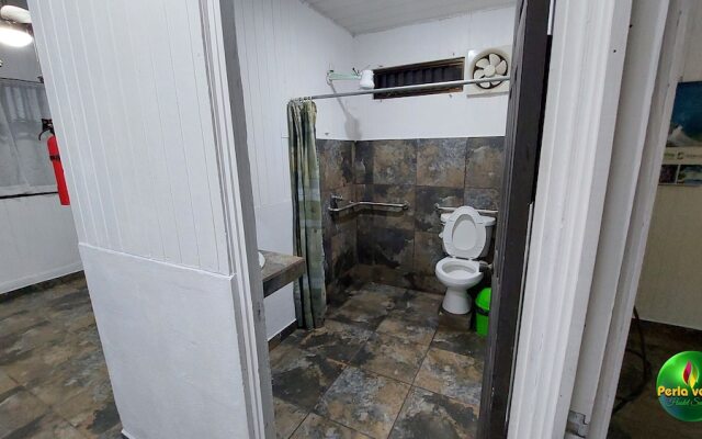 Perla verde hostel y tours en la zona