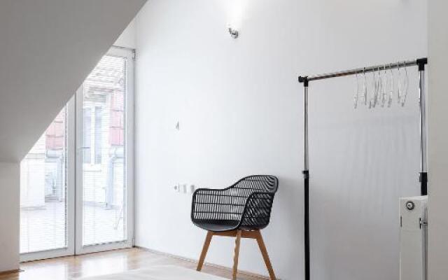 Apartment Penthouse Festina Lente
