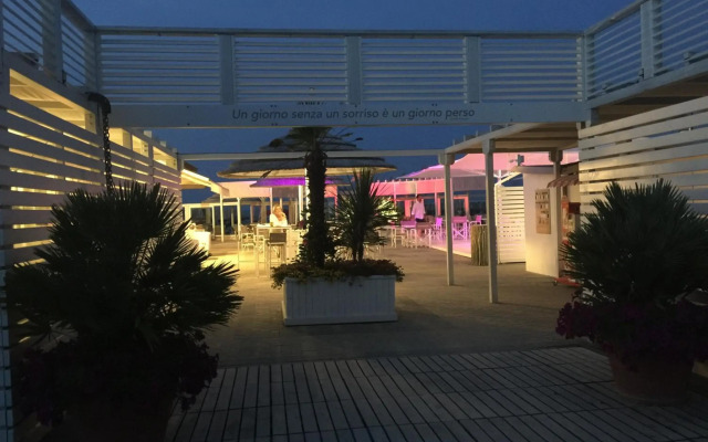 Family Hotel Pinetina Mare