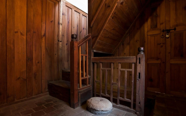 Traditional Homes - Swotha