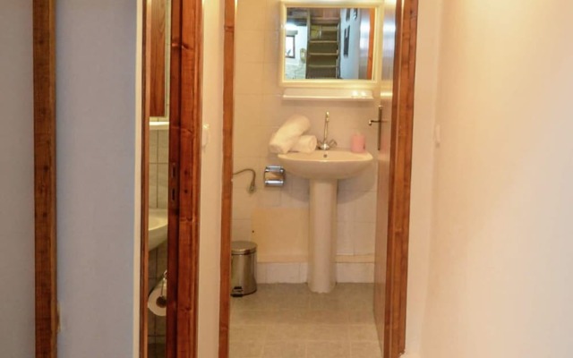 Lovely Holiday Home in Kalamitsi Alexandrou