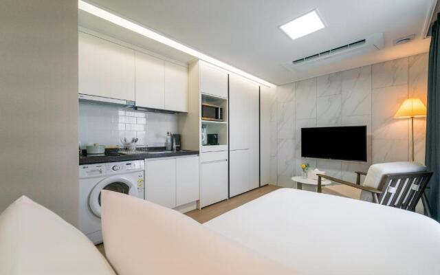 Urbanstay Jeju Airport