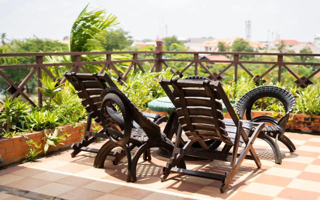 Siem Reap Riverside Hotel
