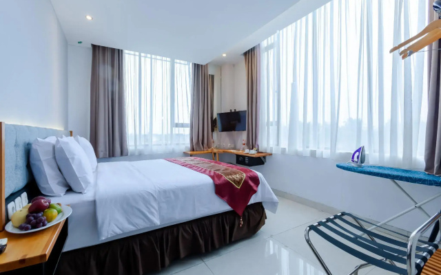 The Royal Idi Hotel