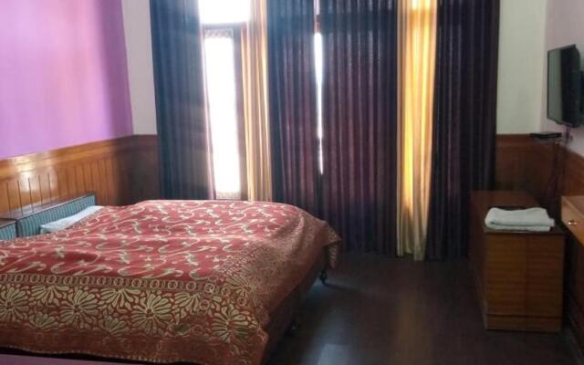 Vamoose Himsagar - Mall Almora