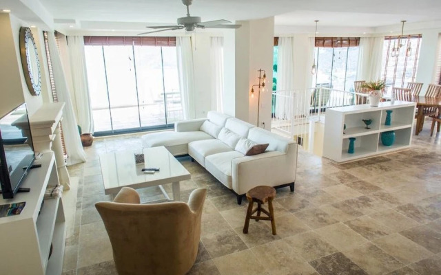 Villa Canim by Akdenizvillam