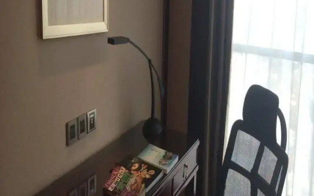 Soluxe Hotel