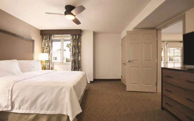 Homewood Suites by Hilton Tucson/St. Philip's Plaza Univ