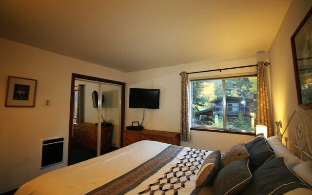 Mammoth S #135 2 Bedroom Condo