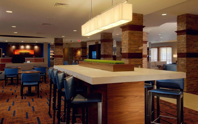 Courtyard by Marriott Madison West Middleton