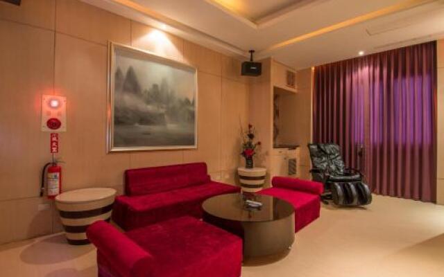 Gold Sand Motel