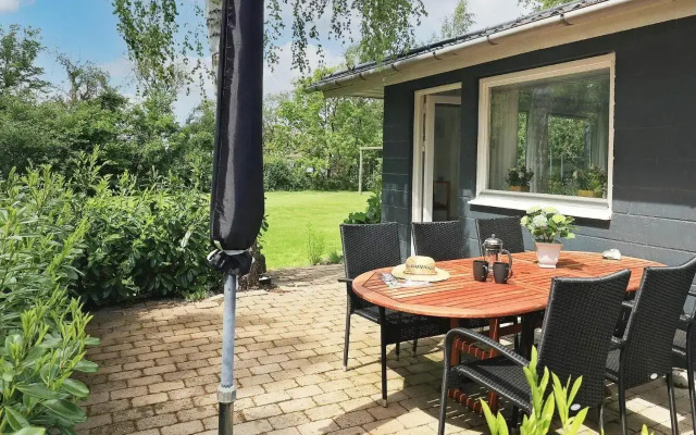 Three-Bedroom Holiday home in Millinge 1