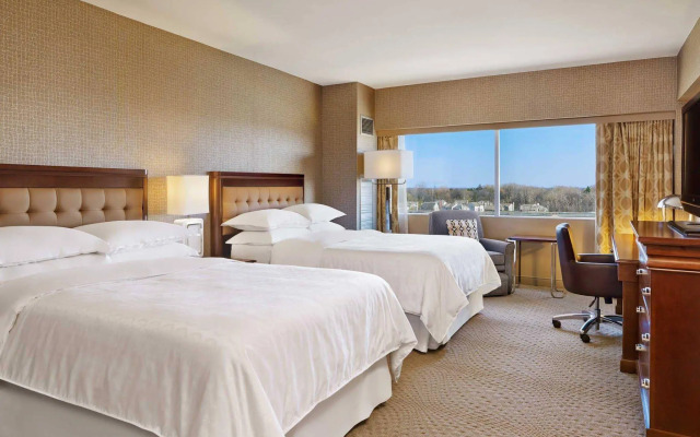 Sheraton Detroit Novi Hotel