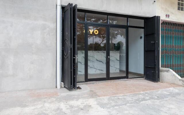 Super OYO 3150 Theodore Homestay
