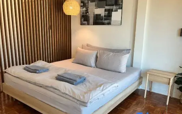 Private Cozy Townhouse Near "Lanmuang Market"